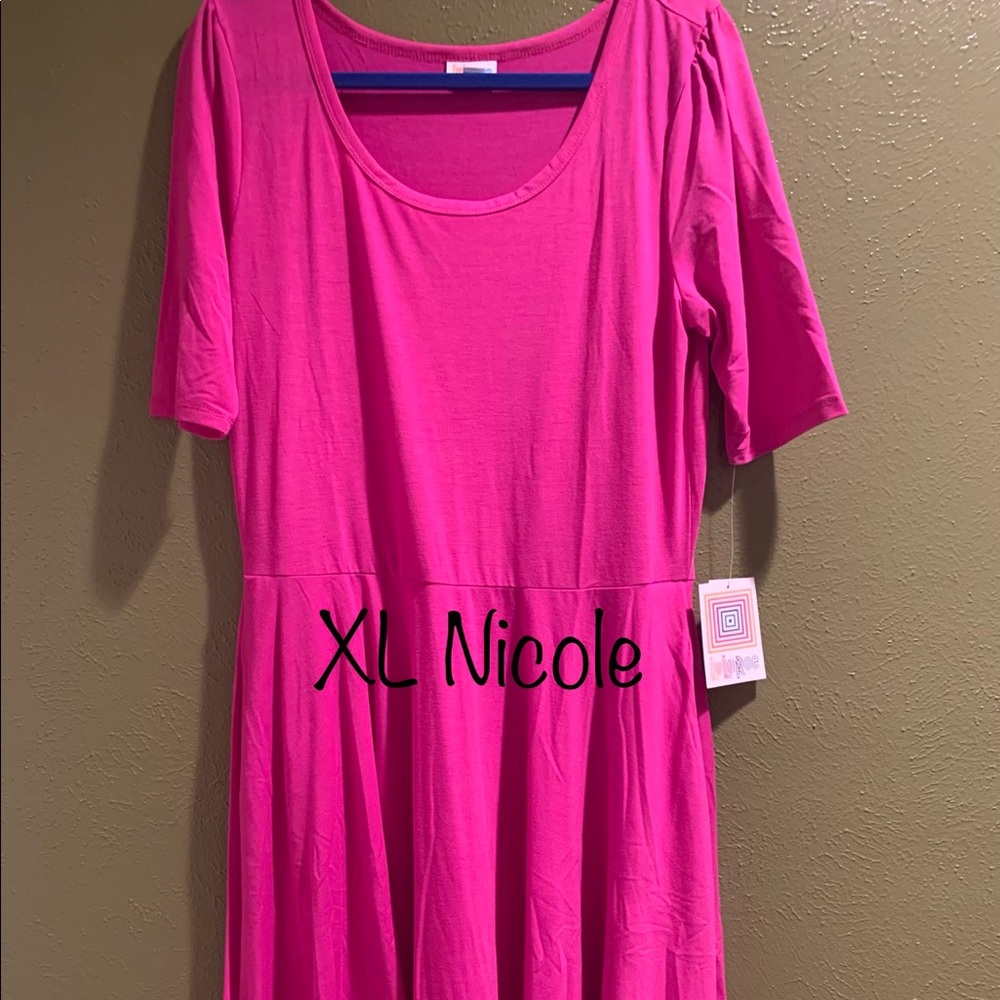 LuLaRoe solid Nicole